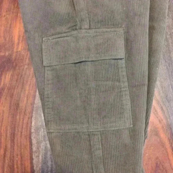 Indigo Rising Olive Green Cargo Wide Leg Pants - Picture 4 of 10